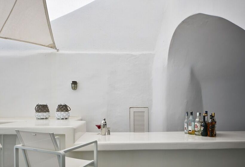 Hotel Cliff Side Suites