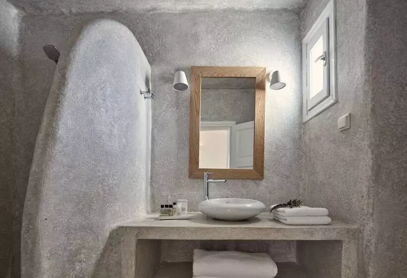 Отель Cliff Side Suites