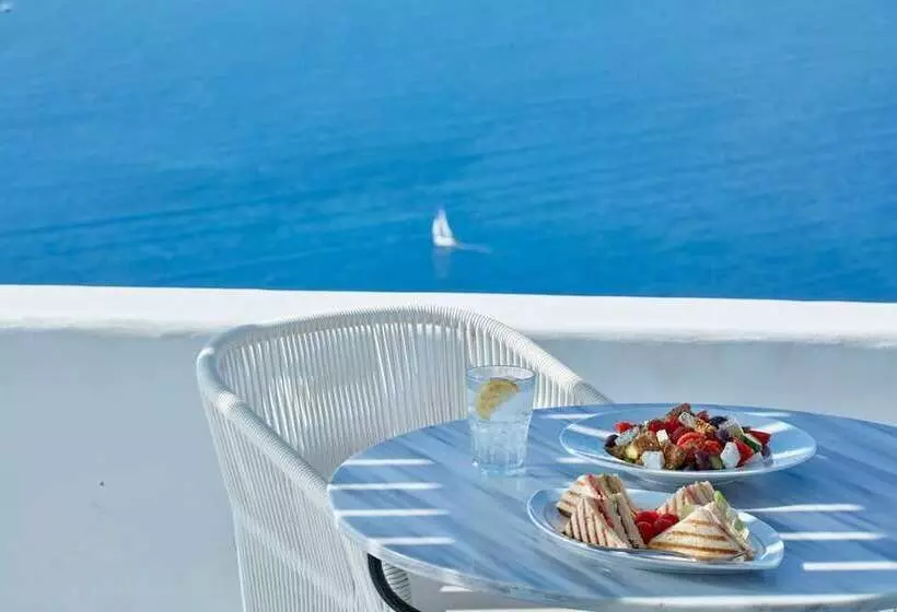 Отель Cliff Side Suites