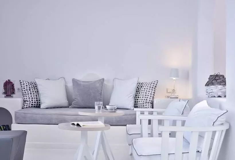 Отель Cliff Side Suites