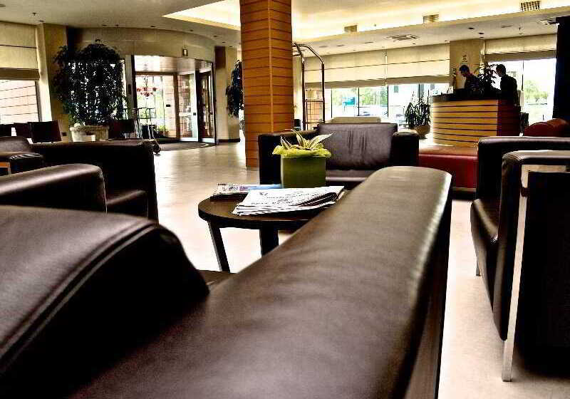 فندق Courtyard By Marriott Venice Airport