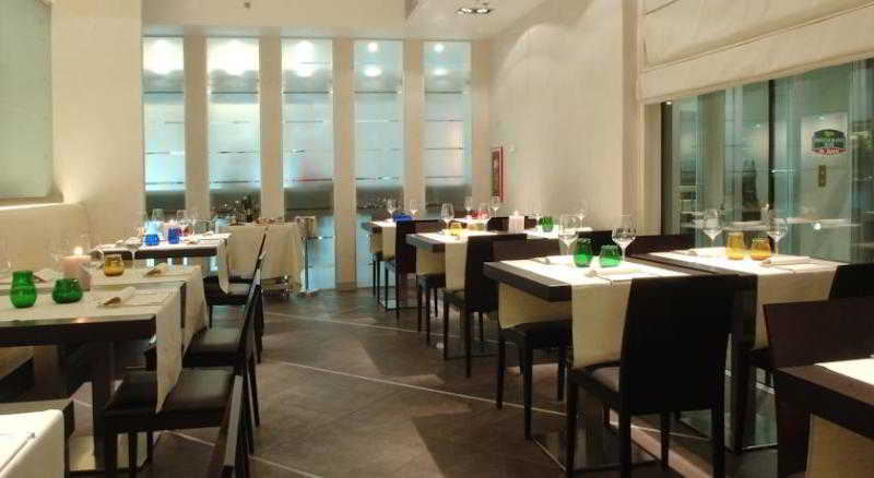 فندق Courtyard By Marriott Venice Airport