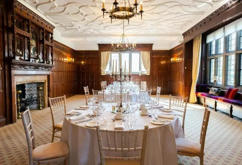 Отель Fanhams Hall, Exclusive Collection