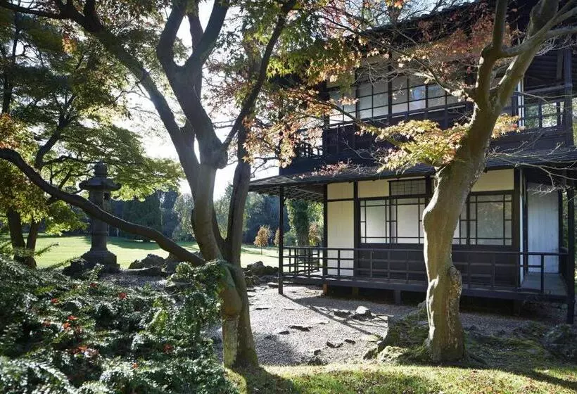 Отель Fanhams Hall, Exclusive Collection