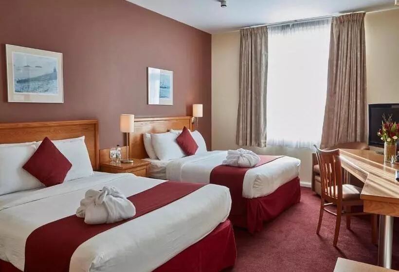 酒店 Future Inn Cardiff Bay