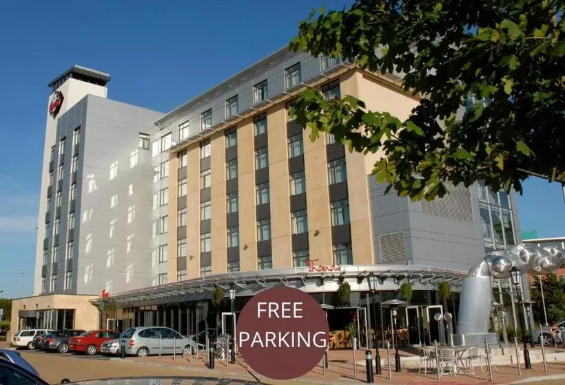 酒店 Future Inn Cardiff Bay