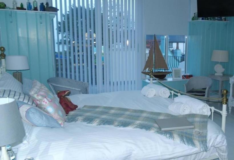 酒店 Lulworth Cove Inn