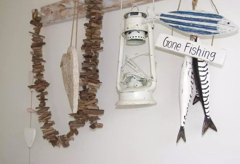 Отель Lulworth Cove Inn