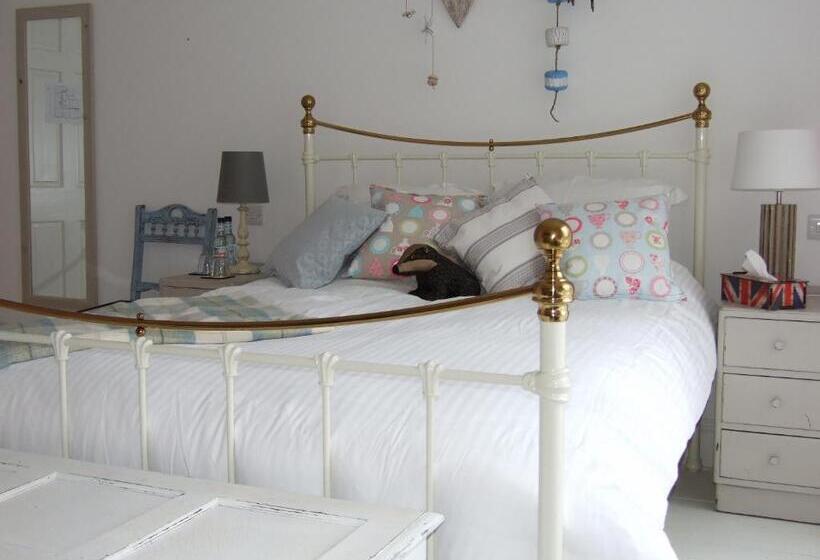 酒店 Lulworth Cove Inn