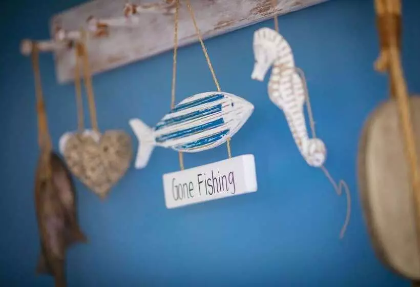 Отель Lulworth Cove Inn