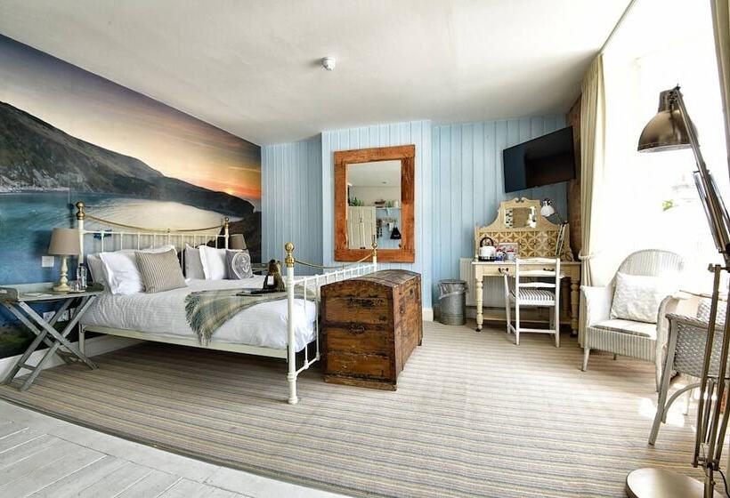 酒店 Lulworth Cove Inn