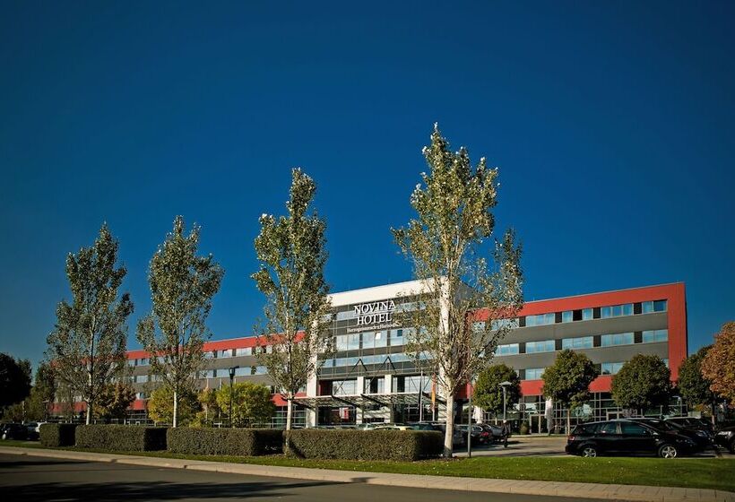 Novina Hotel Herzogenaurach Herzo Base