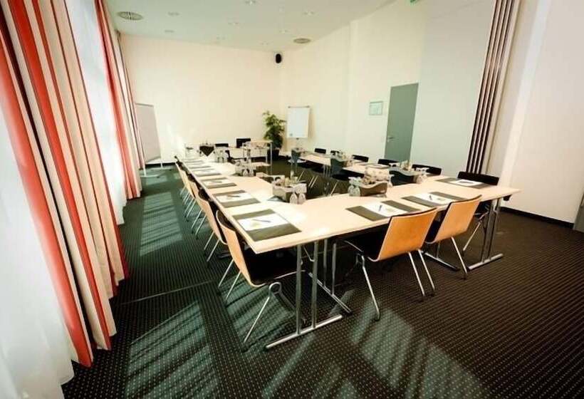 Novina Hotel Herzogenaurach Herzo Base