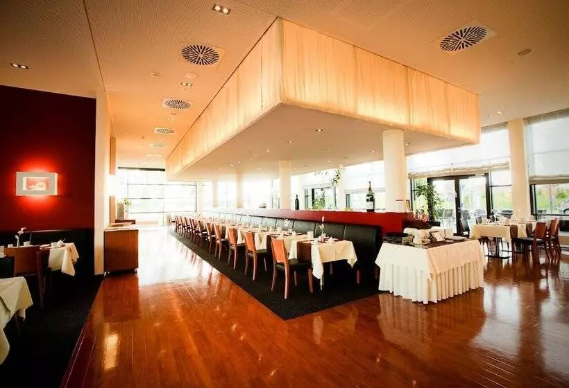 Novina Hotel Herzogenaurach Herzo Base