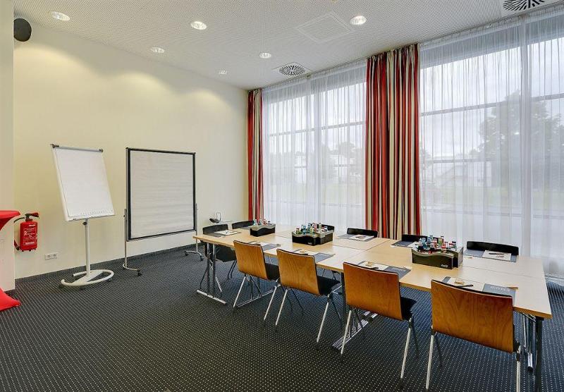 Novina Hotel Herzogenaurach Herzo Base