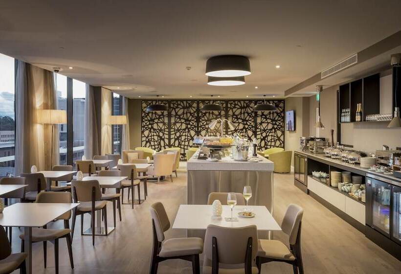 فندق Parkroyal Parramatta