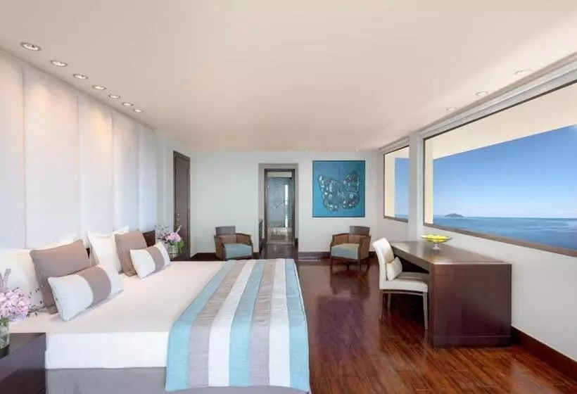 ホテル Porto Carras Meliton