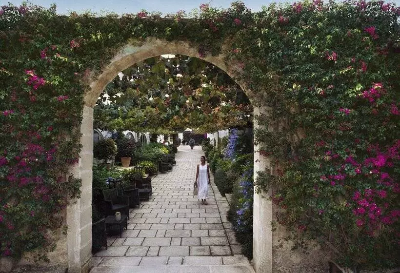 호텔 Rocco Forte Masseria Torre Maizza