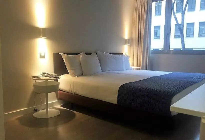 Hotel Suites Viena Plaza De Espana