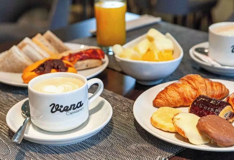 هتل Suites Viena Plaza De Espana