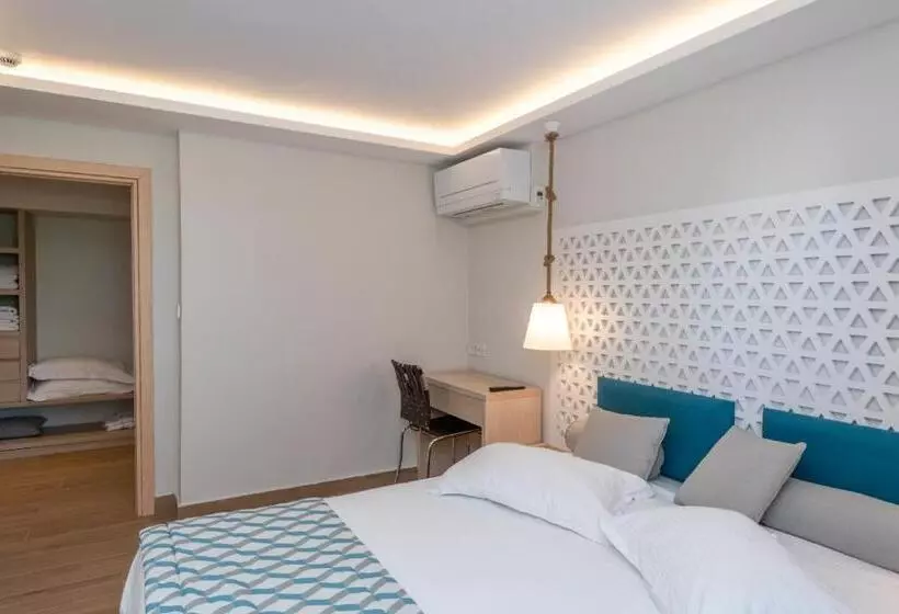 ホテル Triton Boutique