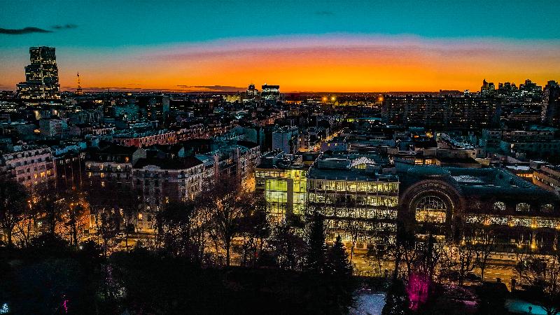 هتل Voco Paris Porte De Clichy, An Ihg