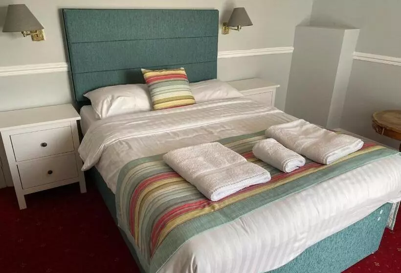 Waters Edge Hotel Torquay