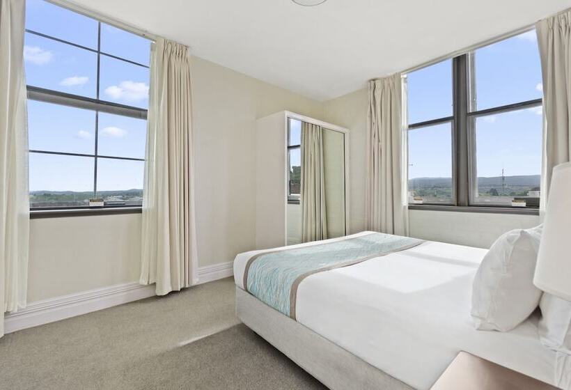 Launceston Central Apartment Hotel Official