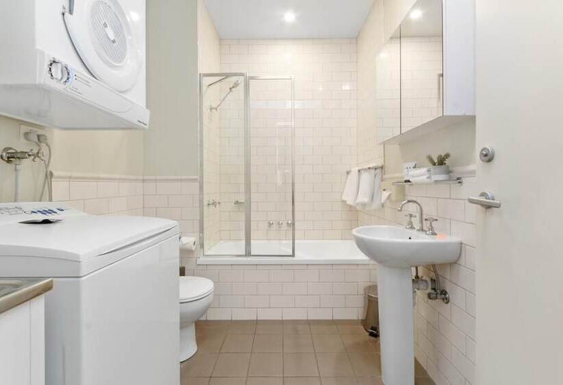 Launceston Central Apartment Hotel Official