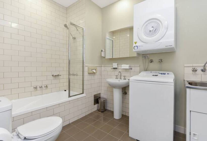Launceston Central Apartment Hotel Official