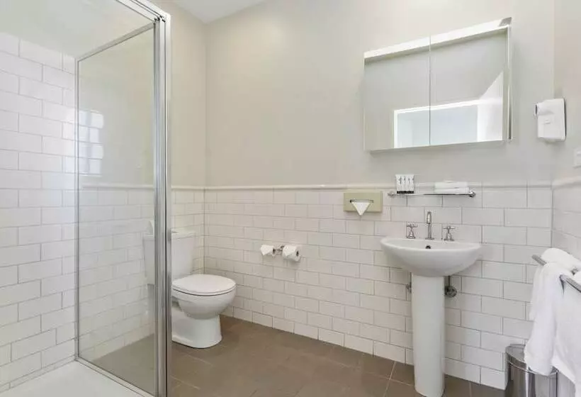 Launceston Central Apartment Hotel Official