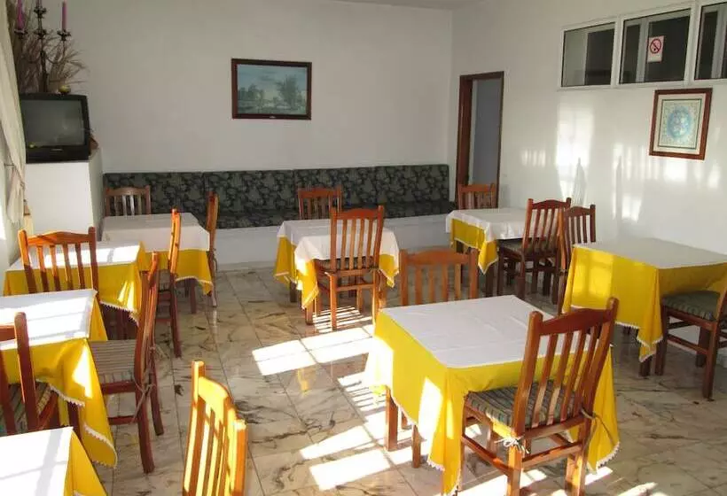 ペンション Pensao Residencial Vila Teresinha