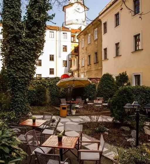 Beigli Hotel & Garden