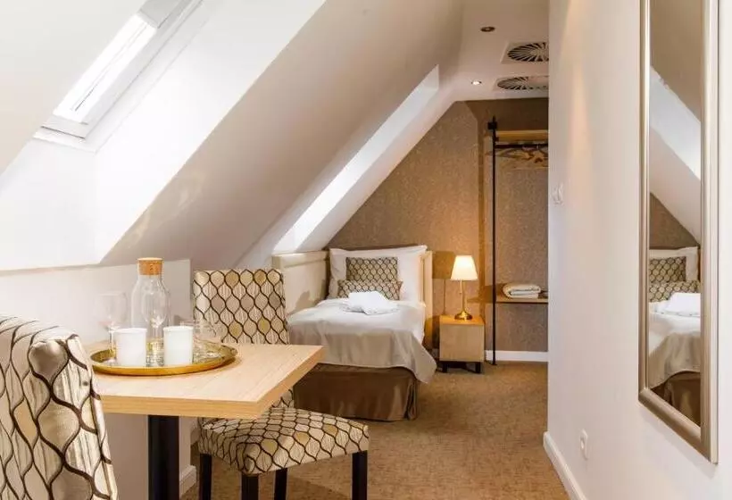 Beigli Hotel & Garden