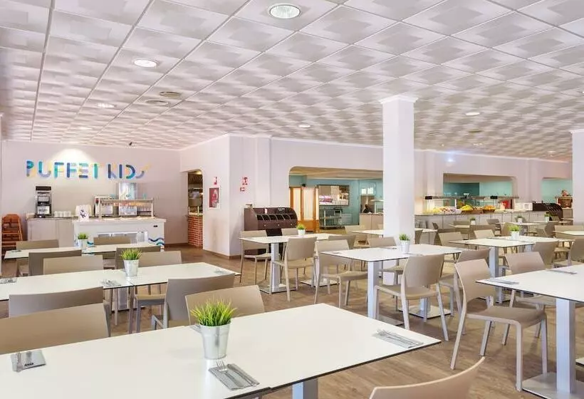 Fergus Club Carema Splash