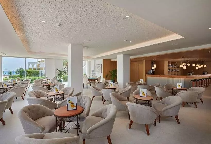 Hipotels Bahía Grande Aparthotel