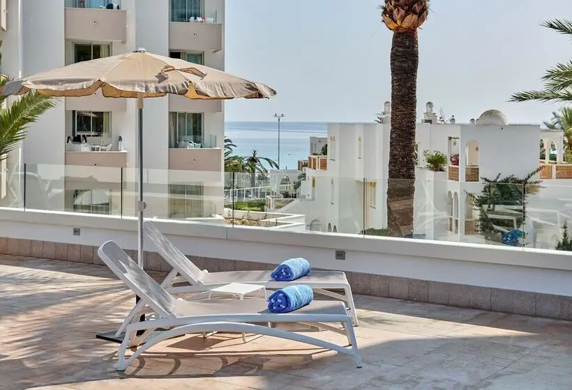 Hipotels Bahía Grande Aparthotel