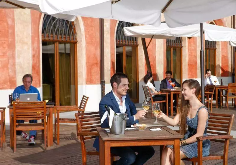 Отель Albergo Dell Agenzia