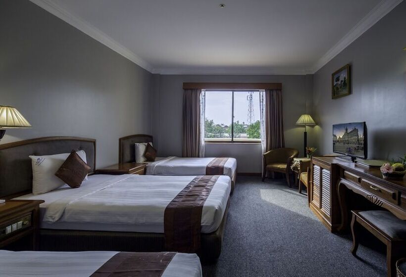 ホテル Angkor Howard