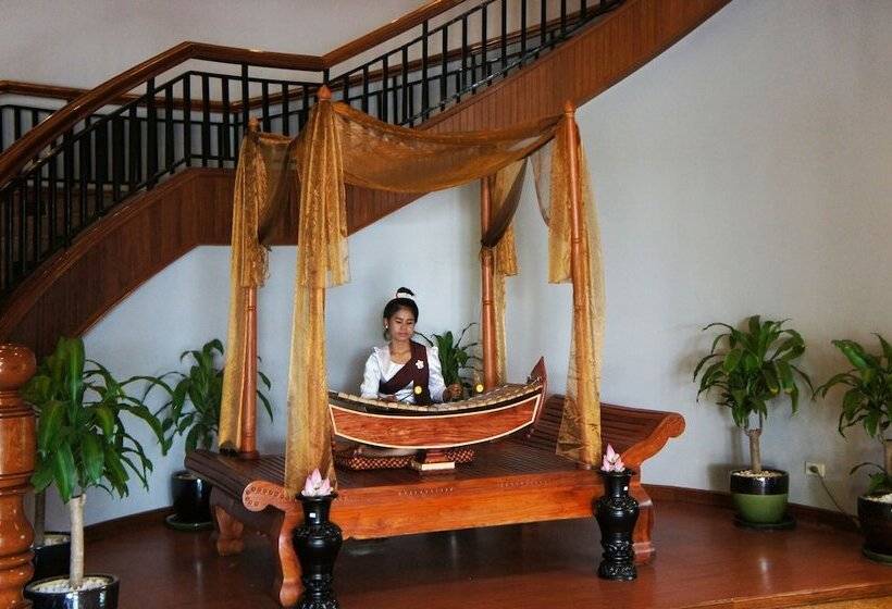 ホテル Angkor Howard