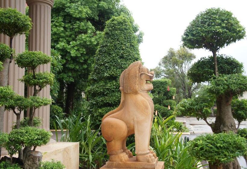 ホテル Angkor Howard