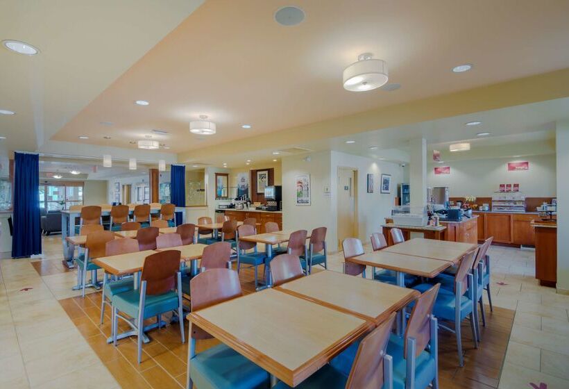 فندق Best Western Plus Chemainus Inn