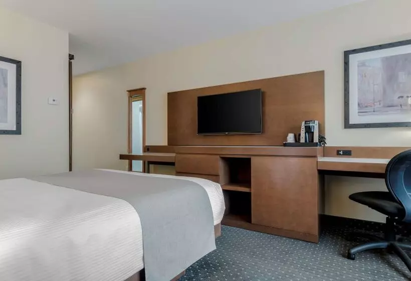 Best Western Plus Woodstock Hotel Conference Centre