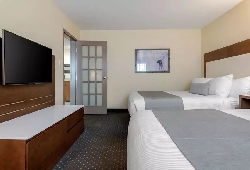 Best Western Plus Woodstock Hotel Conference Centre