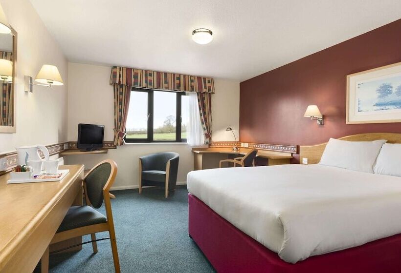 Hotel Days Inn Michaelwood M5