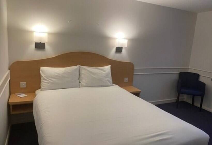 Hotel Days Inn Michaelwood M5