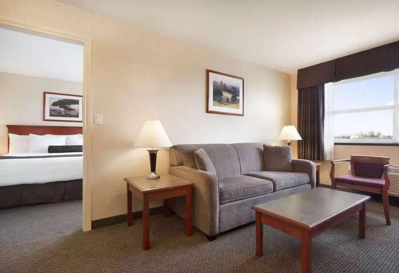 Hotell Days Inn & Suites By Wyndham Langley