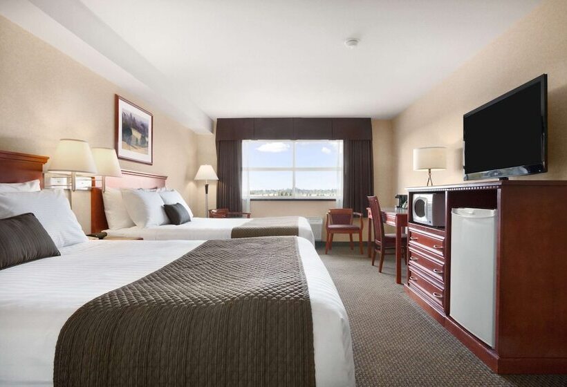 Hotelli Days Inn & Suites By Wyndham Langley