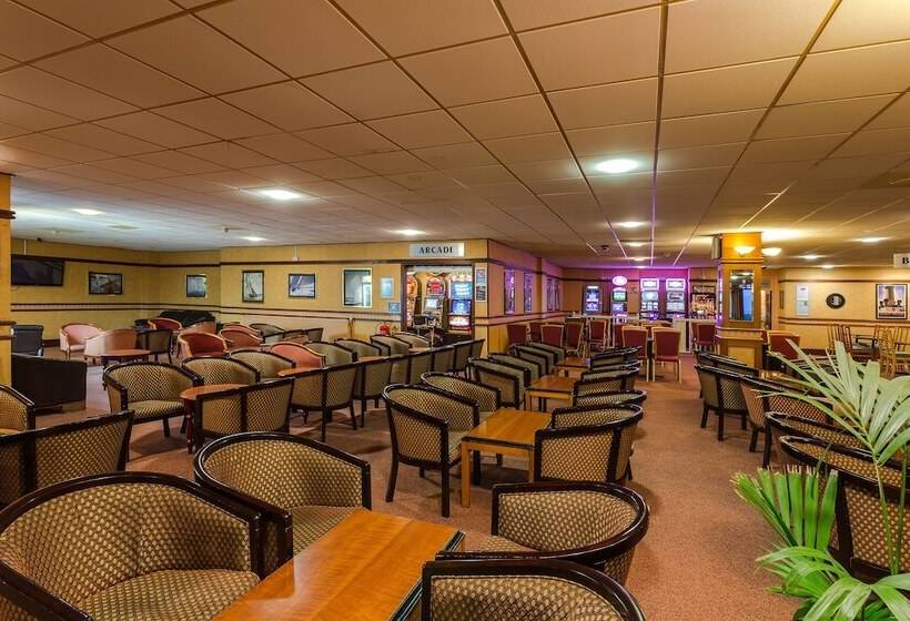 فندق The Grand Burstin