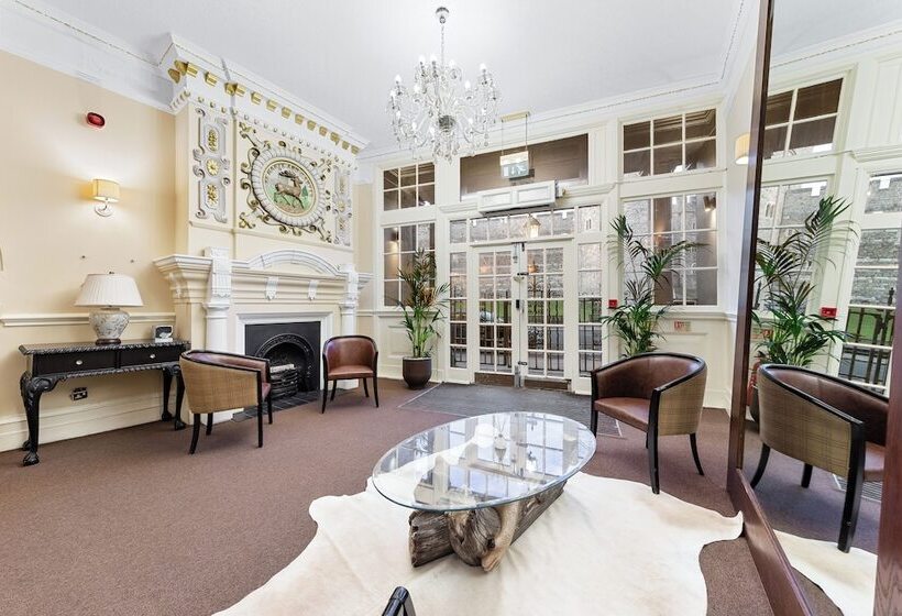 Hotel Harte And Garter